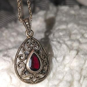 Sterling Silver Necklace with garnet stone